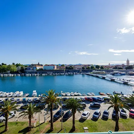 Harbor Lights Apartment Zadar