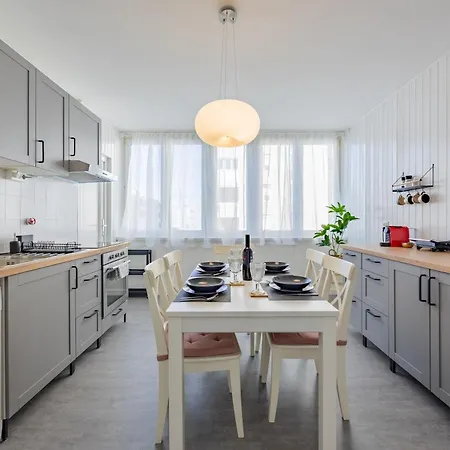 Harbor Lights Lägenhet